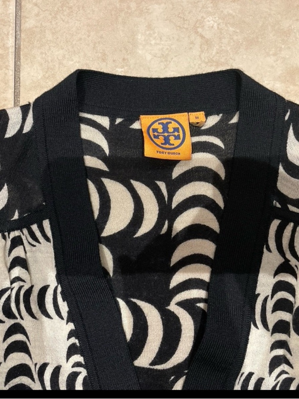 Tory Burch Black and White Graphic blouse,medium size